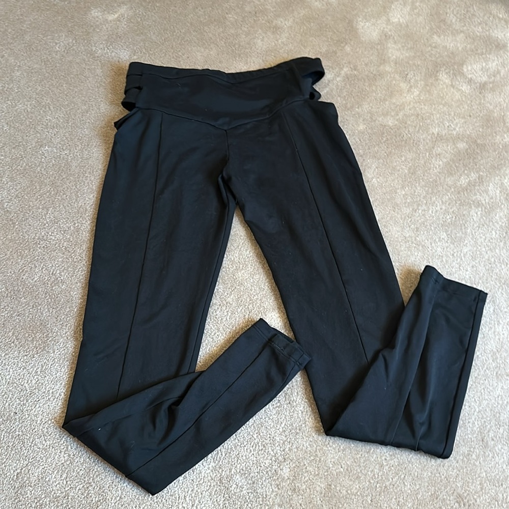 Bombshell Leggings - image 3